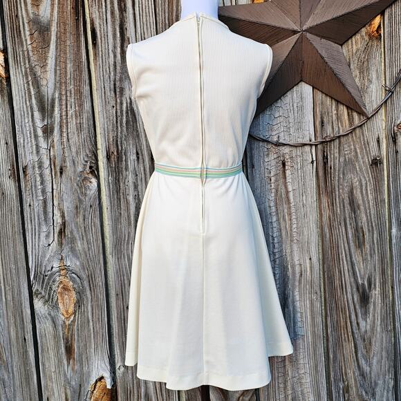 VTG Fit Flare Dress Off White Double Knit Sleeveless Pastel Stripe Vintage 70s - Picture 3 of 8